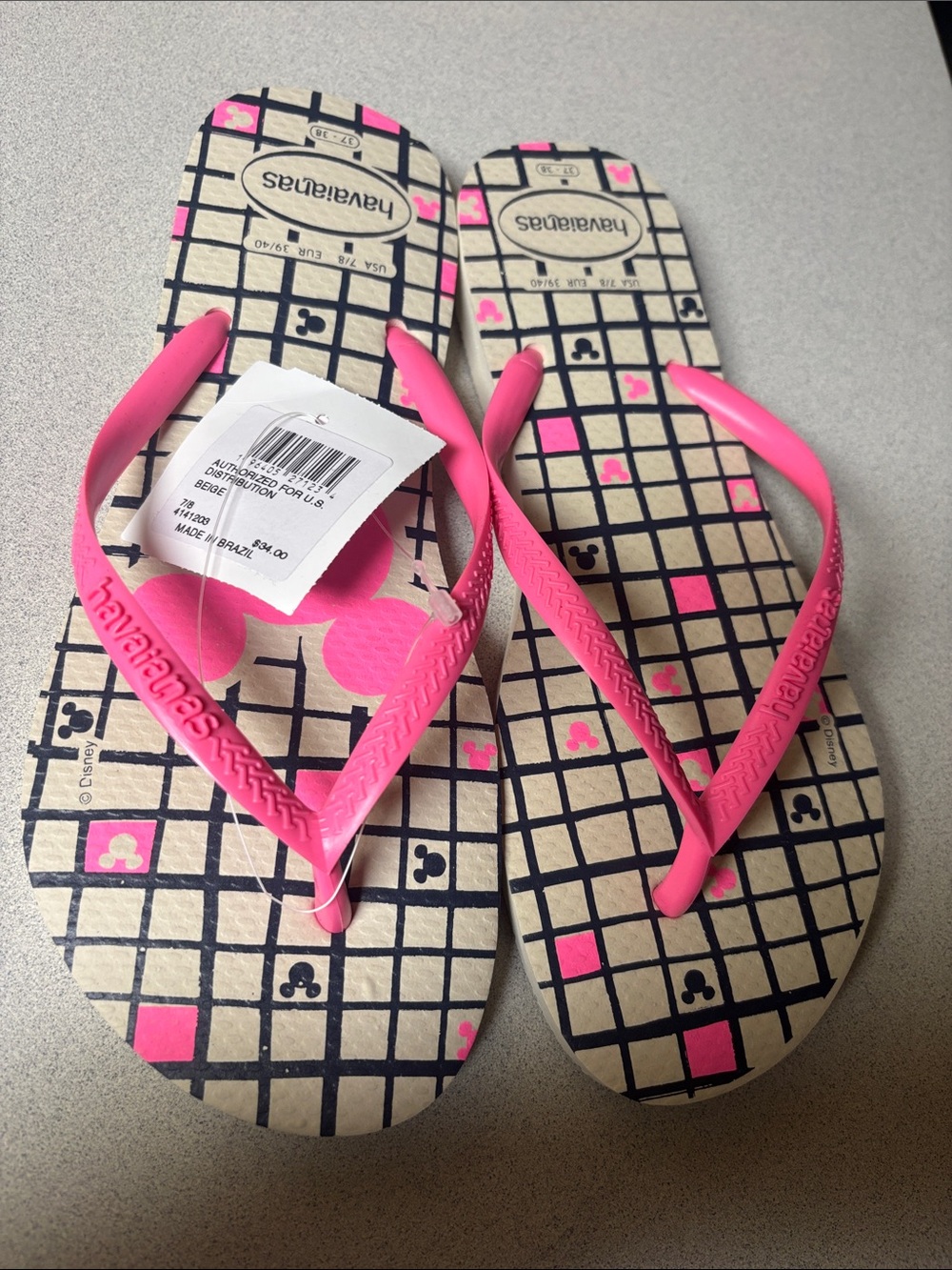 BNWT WOMENS Havaianas DISNEY MICKEY MOUSE FLIP FLOPS SIZE 7/8 hot pink straps